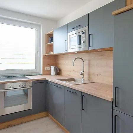 Ferienwohnung-maja-in-sassnitz-fuer-2-erwachsene-und-1-kind-oder-3-erwachsene Lejlighed