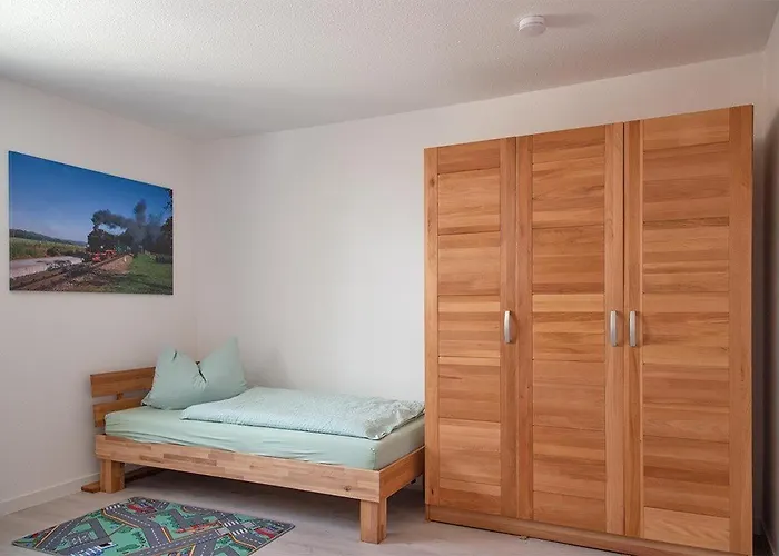 Ferienwohnung-maja-in-sassnitz-fuer-2-erwachsene-und-1-kind-oder-3-erwachsene Апартаменты Засниц