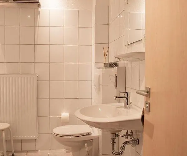 Ferienwohnung-maja-in-sassnitz-fuer-2-erwachsene-und-1-kind-oder-3-erwachsene